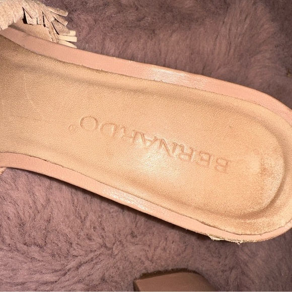 Bernardo light pink fringe trim slip on block heel boho western spring summer - Picture 3 of 8